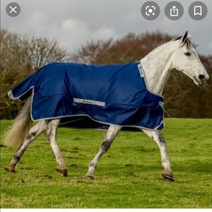 SOLD Bucas select turnout sheet for horse or pony 66